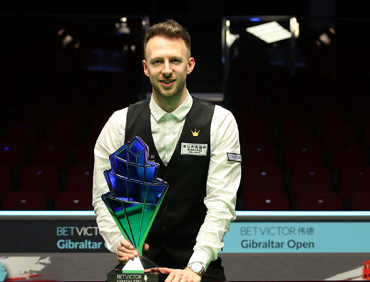 风格的同时 风格的同时